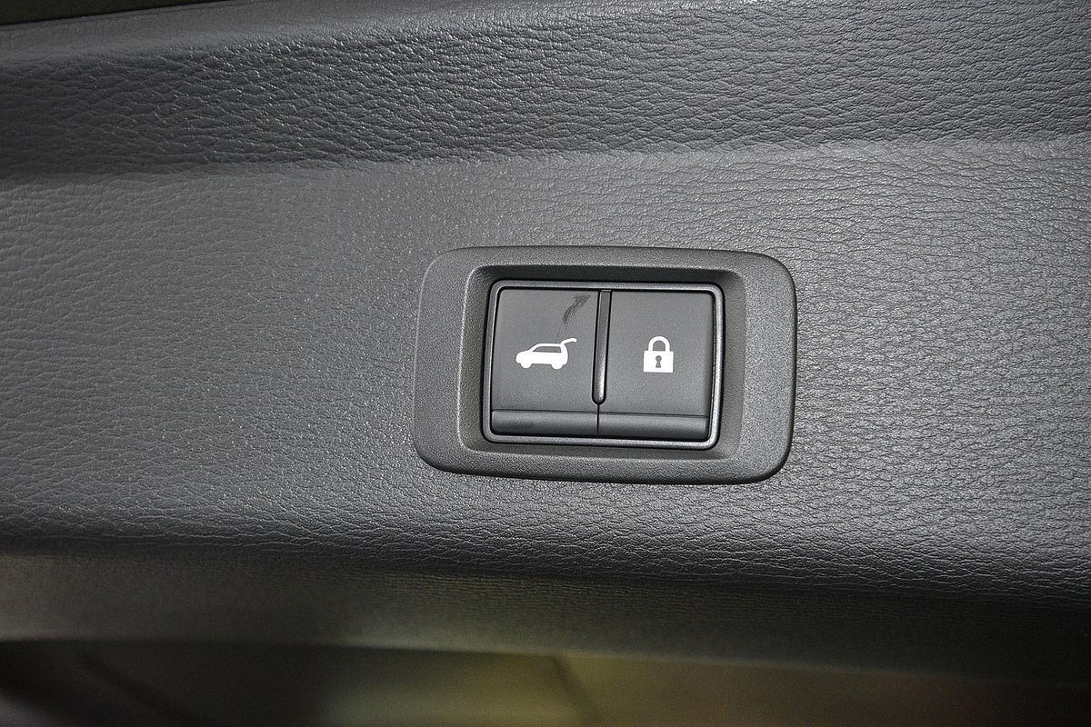 2025 Mitsubishi Outlander Exceed ZM