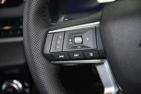 2025 Mitsubishi Outlander Exceed ZM