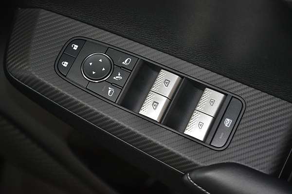 2025 Mitsubishi Outlander Exceed ZM