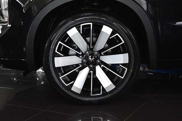 2025 Mitsubishi Outlander Exceed ZM