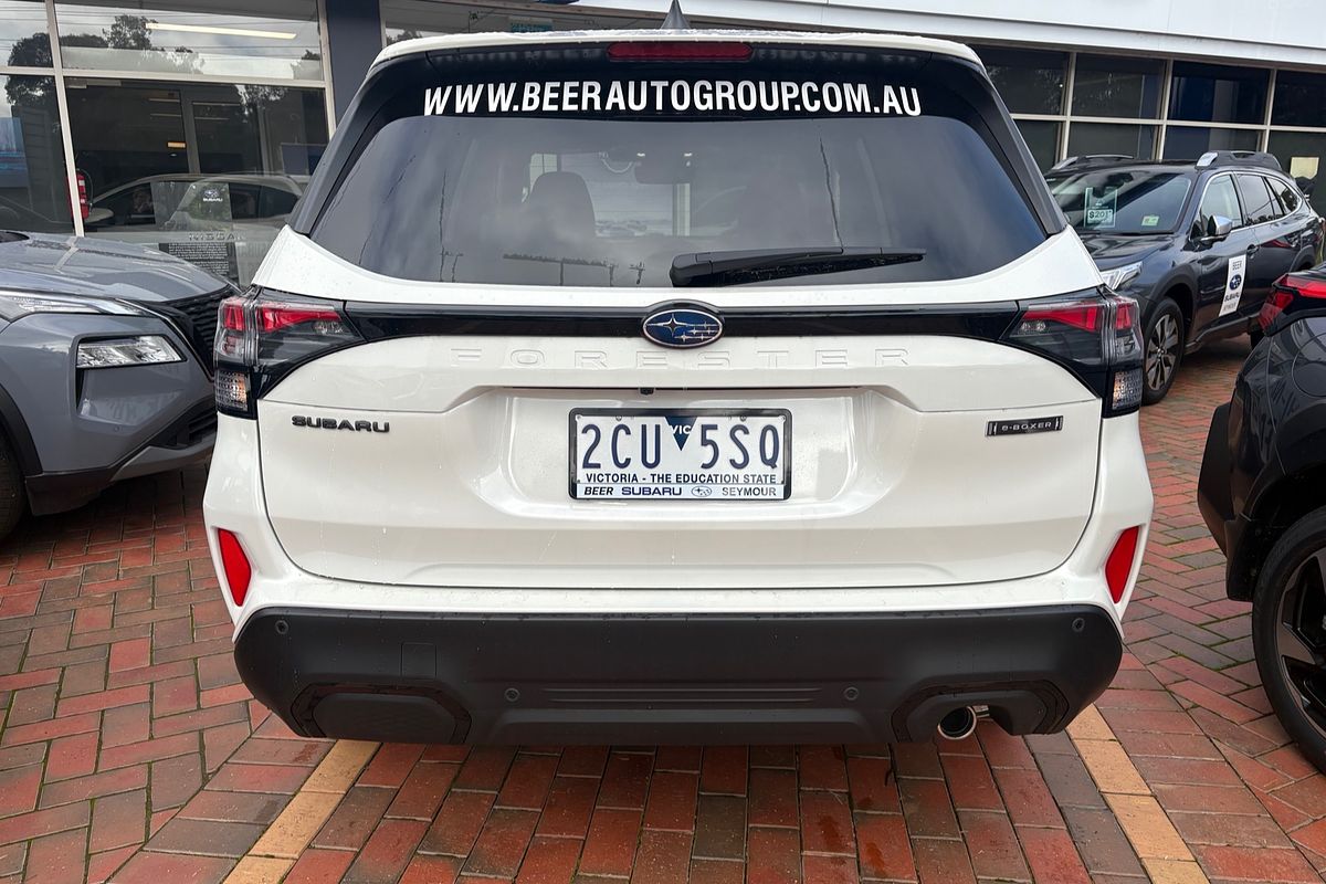 2025 Subaru Forester Hybrid Touring S6