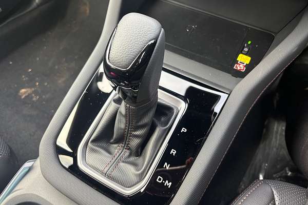 2025 Subaru Forester Hybrid Touring S6
