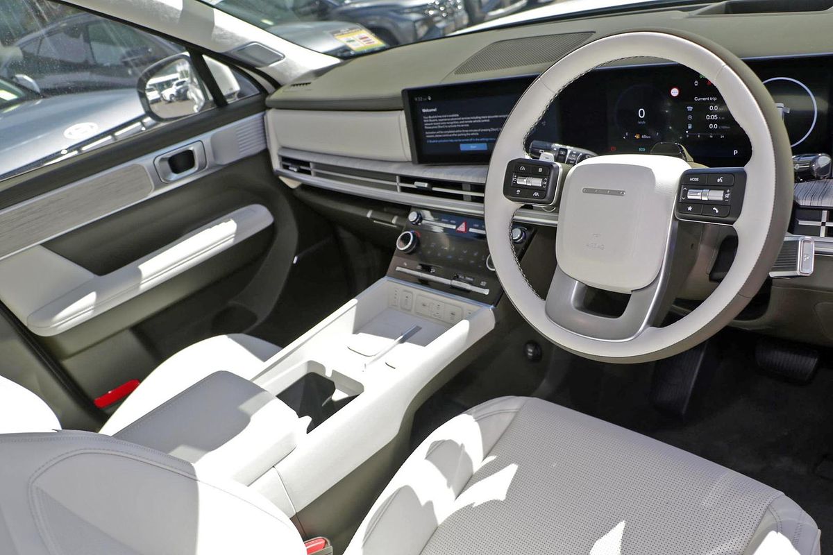 2025 Hyundai Santa Fe Calligraphy MX5.V1
