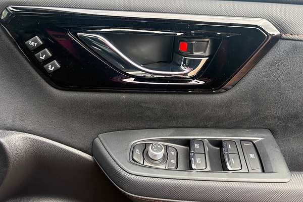 2025 Subaru Forester Hybrid Touring S6