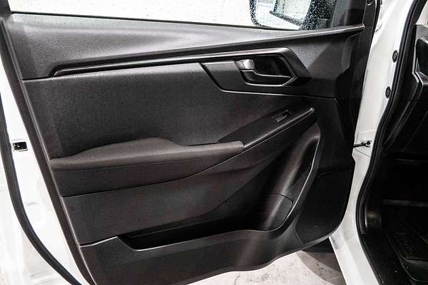 2023 Isuzu D-MAX SX High Ride Rear Wheel Drive