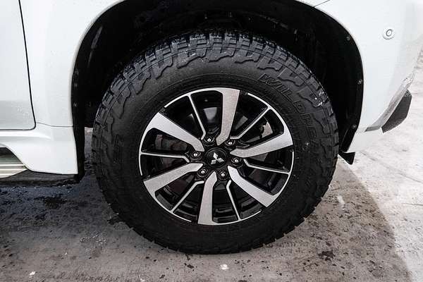 2018 Mitsubishi Pajero Sport Exceed QE