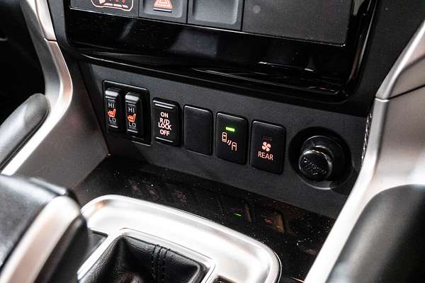 2018 Mitsubishi Pajero Sport Exceed QE
