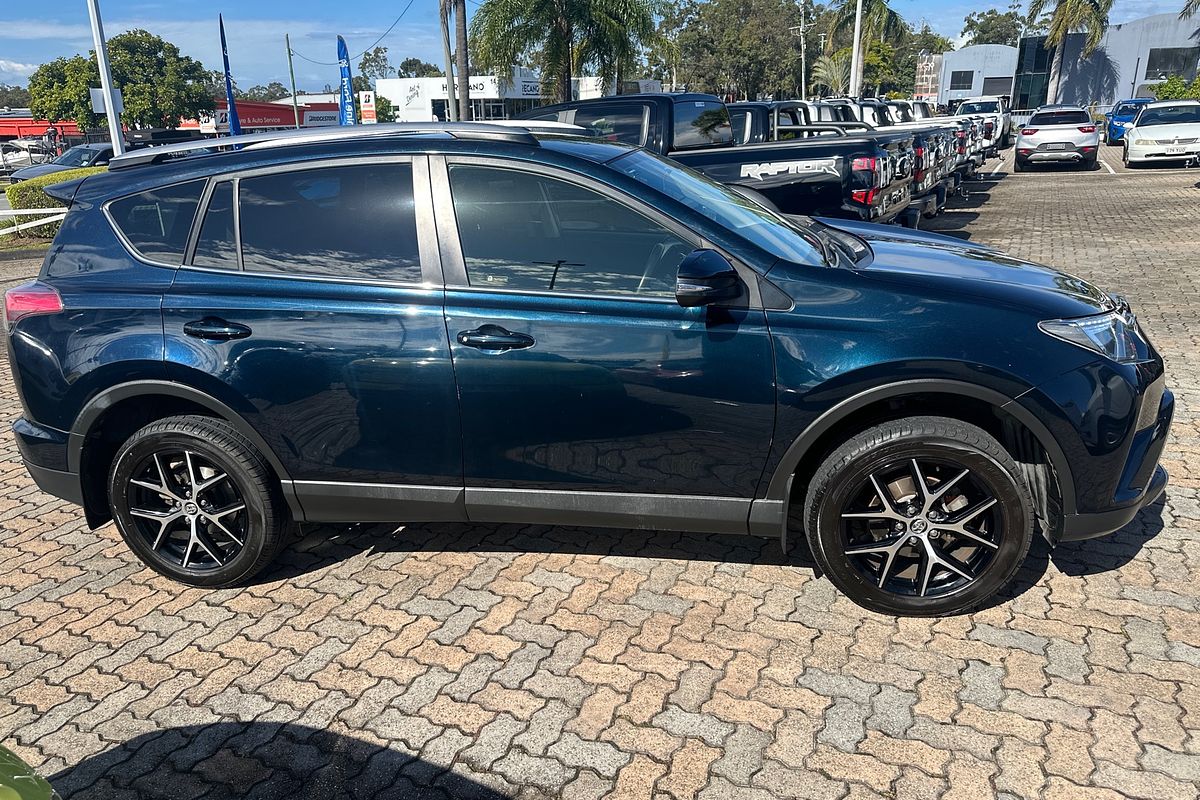 2017 Toyota RAV4 GXL ZSA42R