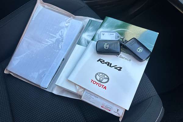 2017 Toyota RAV4 GXL ZSA42R