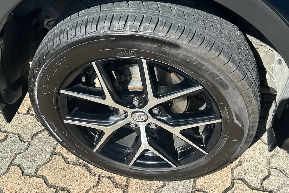 2017 Toyota RAV4 GXL ZSA42R
