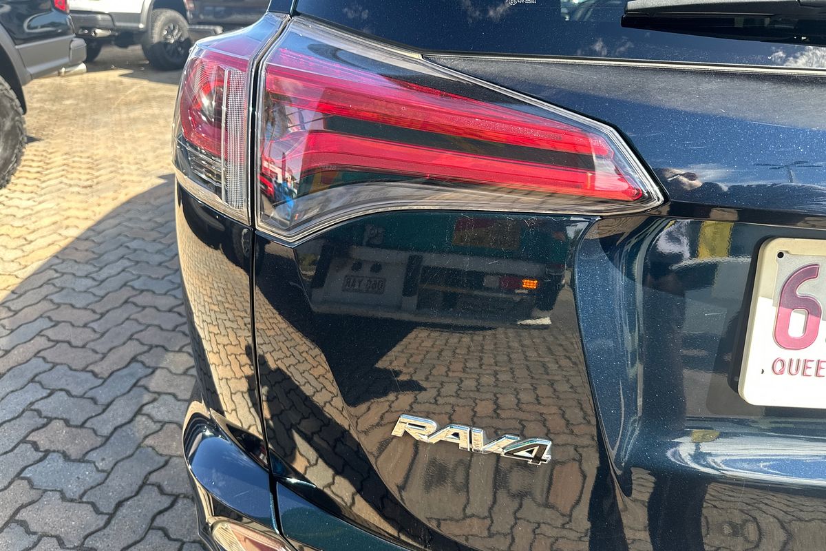 2017 Toyota RAV4 GXL ZSA42R