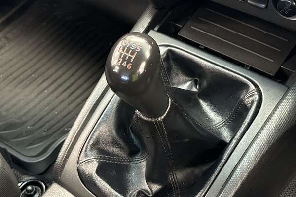 2019 Mitsubishi Triton GLX MR 4X4