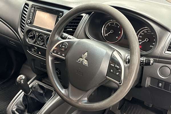 2019 Mitsubishi Triton GLX MR 4X4