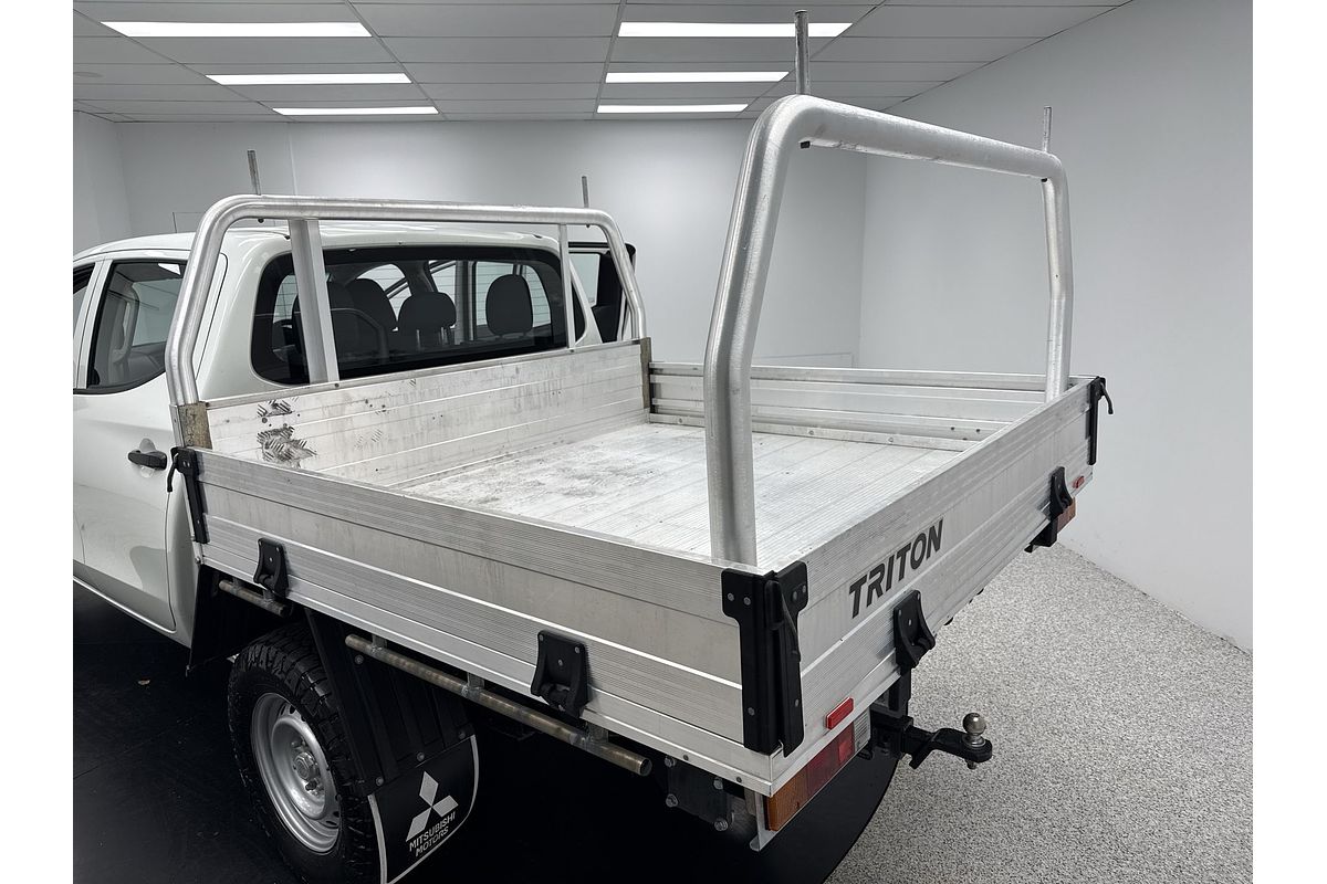 2019 Mitsubishi Triton GLX MR 4X4