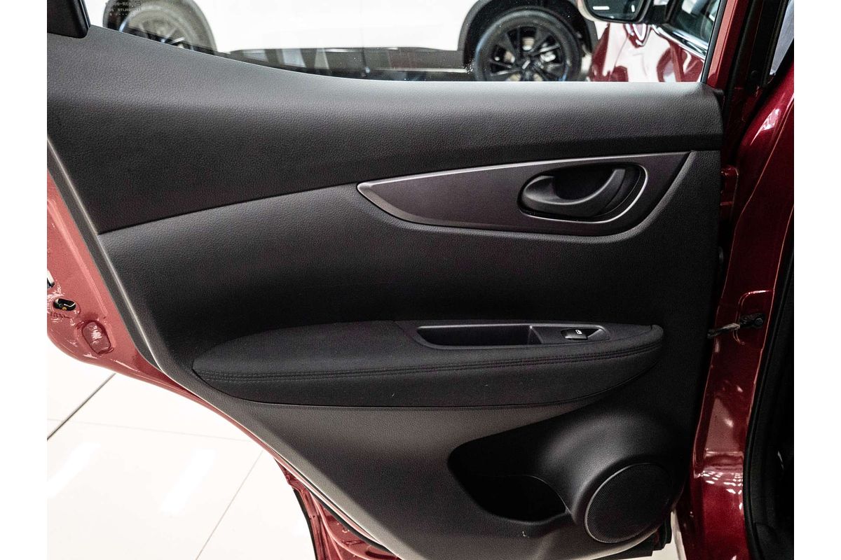 2018 Nissan QASHQAI ST J11 Series 2