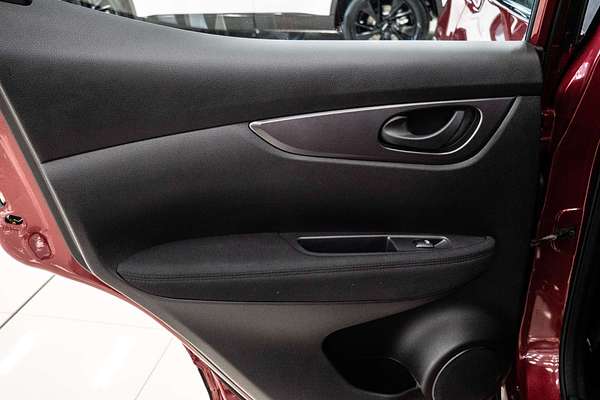 2018 Nissan QASHQAI ST J11 Series 2