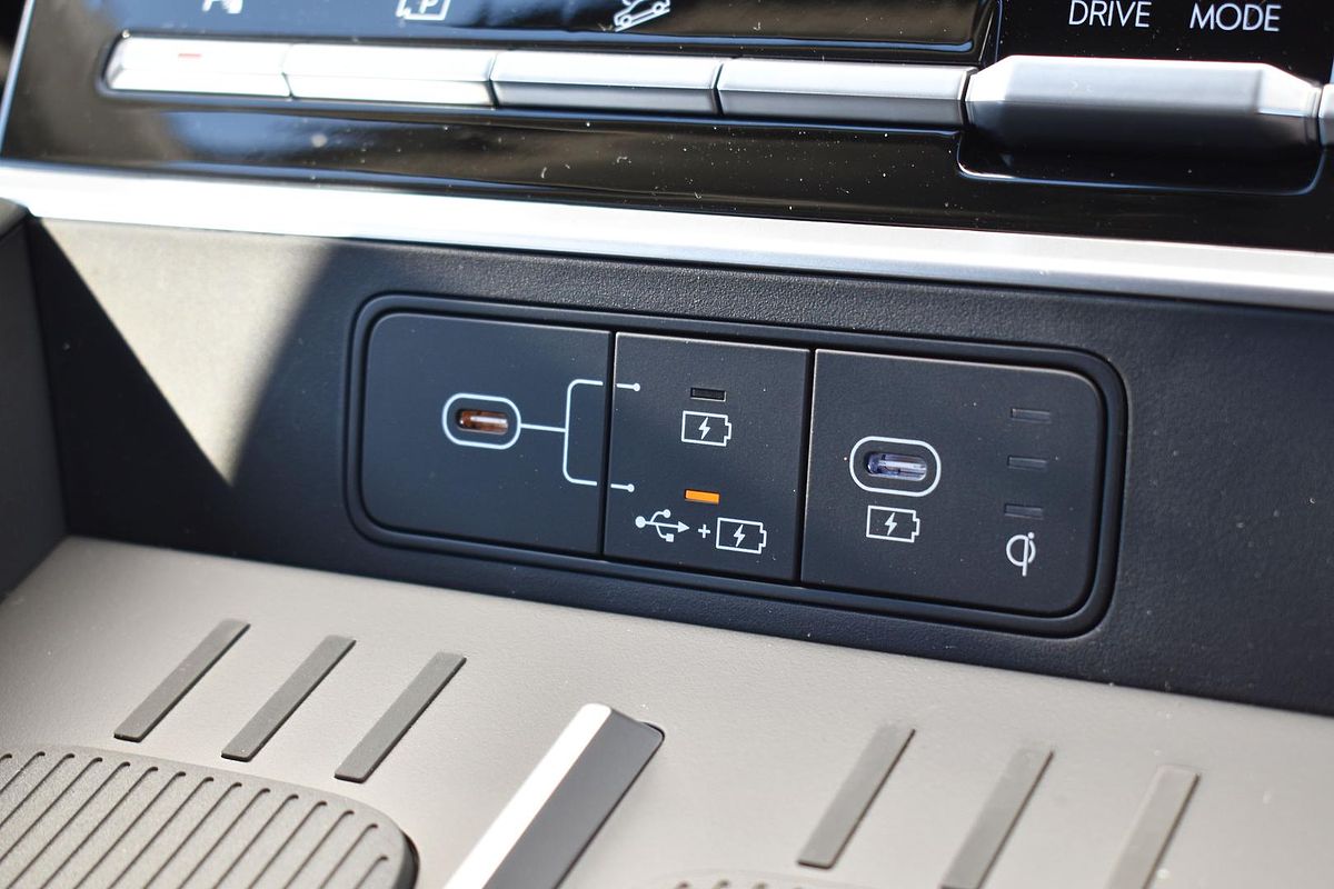 2025 Hyundai Santa Fe MX5.V1