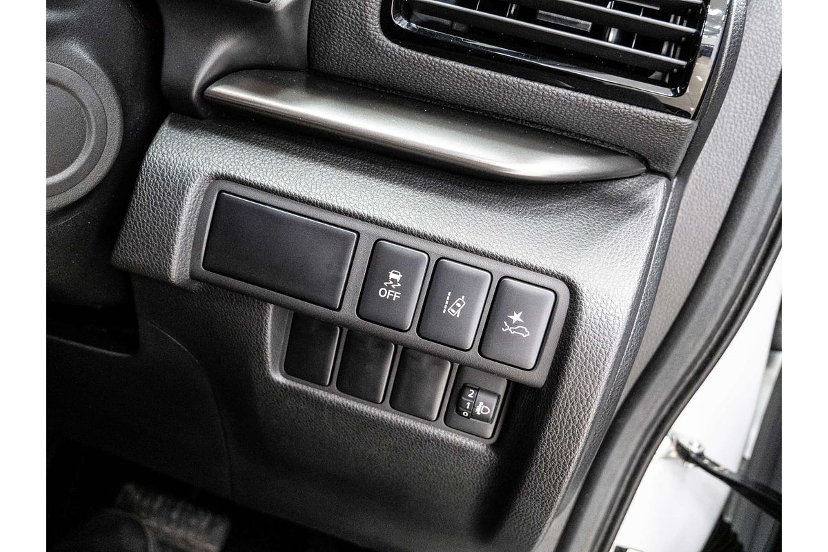 2023 Mitsubishi Eclipse Cross LS Black Edition YB