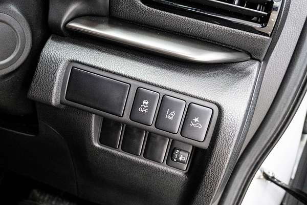 2023 Mitsubishi Eclipse Cross LS Black Edition YB