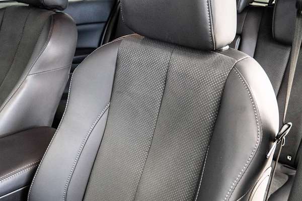 2023 Mitsubishi Eclipse Cross LS Black Edition YB