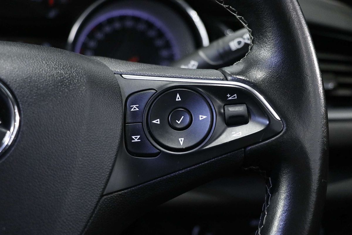 2020 Holden Commodore LT ZB
