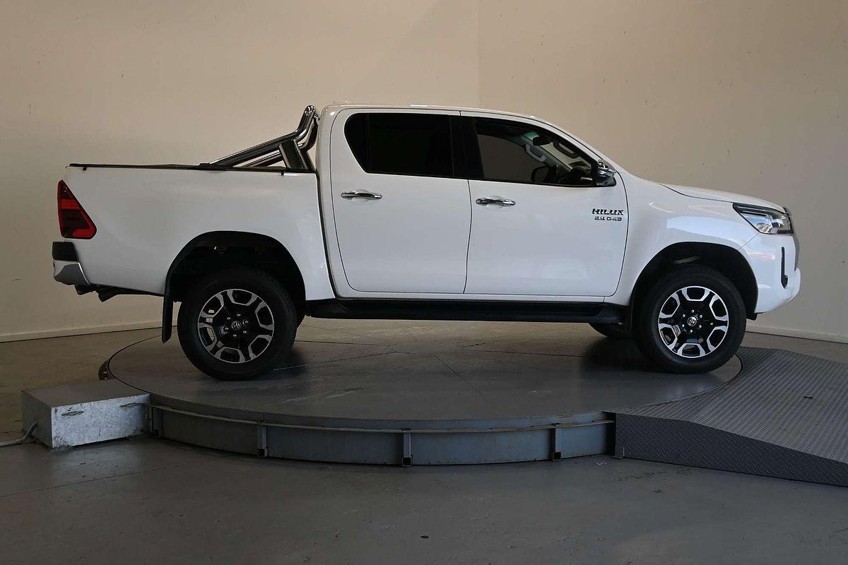 2022 Toyota Hilux SR5 GUN126R 4X4
