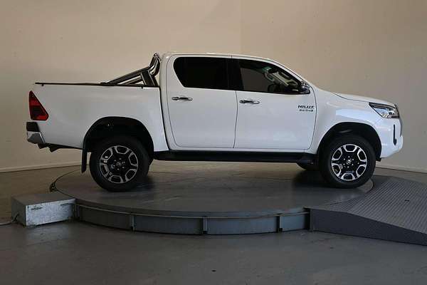 2022 Toyota Hilux SR5 GUN126R 4X4