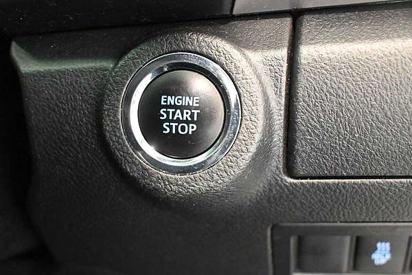 2022 Toyota Hilux SR5 GUN126R 4X4