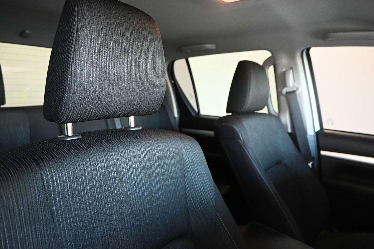 2022 Toyota Hilux SR5 GUN126R 4X4