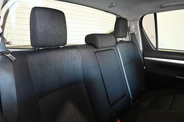 2022 Toyota Hilux SR5 GUN126R 4X4
