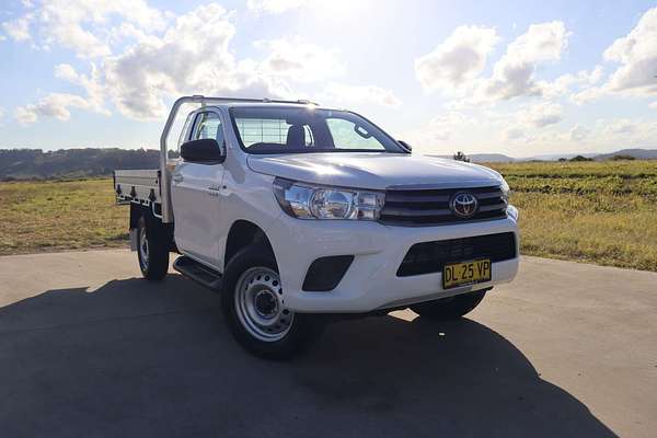 2024 Toyota Hilux SR GUN126R 4X4