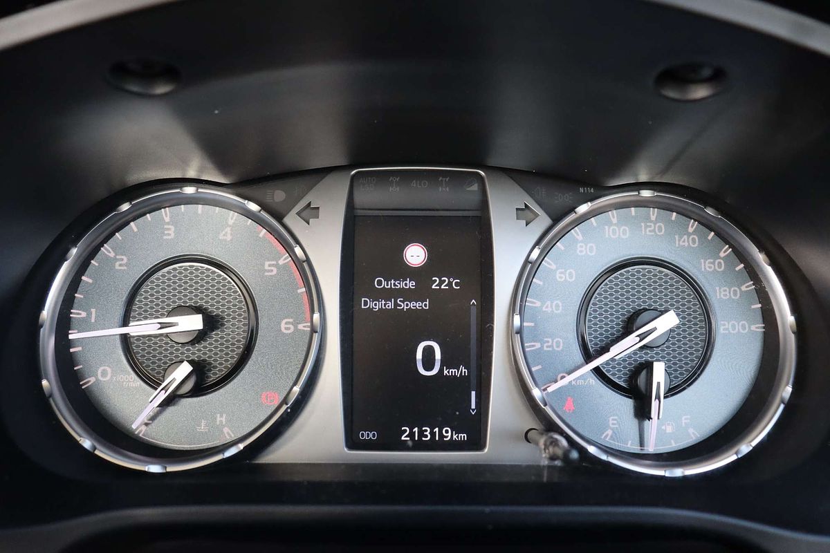 2024 Toyota Hilux SR GUN126R 4X4