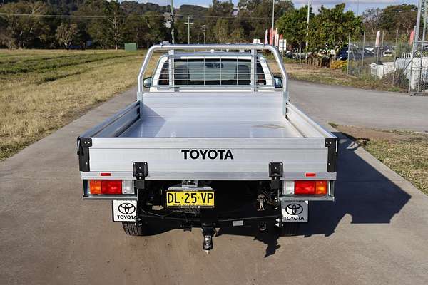 2024 Toyota Hilux SR GUN126R 4X4