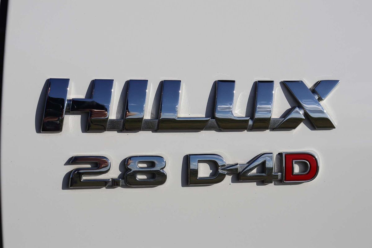 2024 Toyota Hilux SR GUN126R 4X4