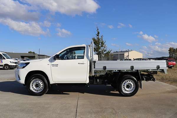 2024 Toyota Hilux SR GUN126R 4X4