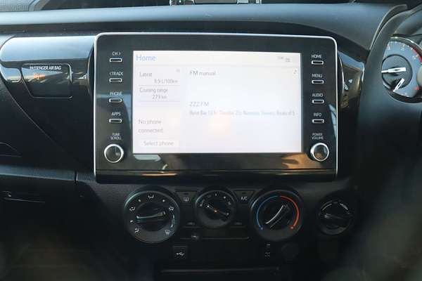 2024 Toyota Hilux SR GUN126R 4X4