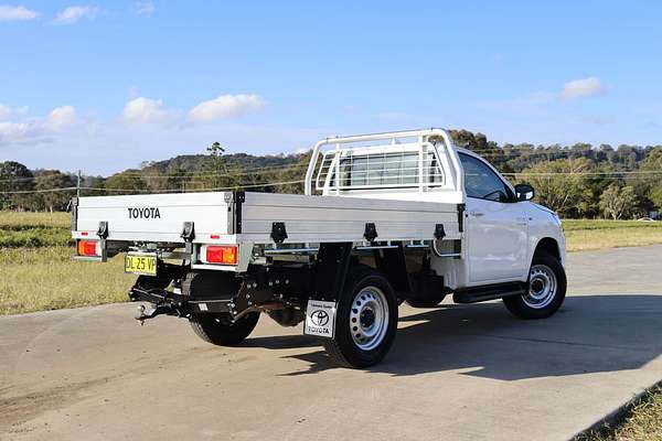 2024 Toyota Hilux SR GUN126R 4X4