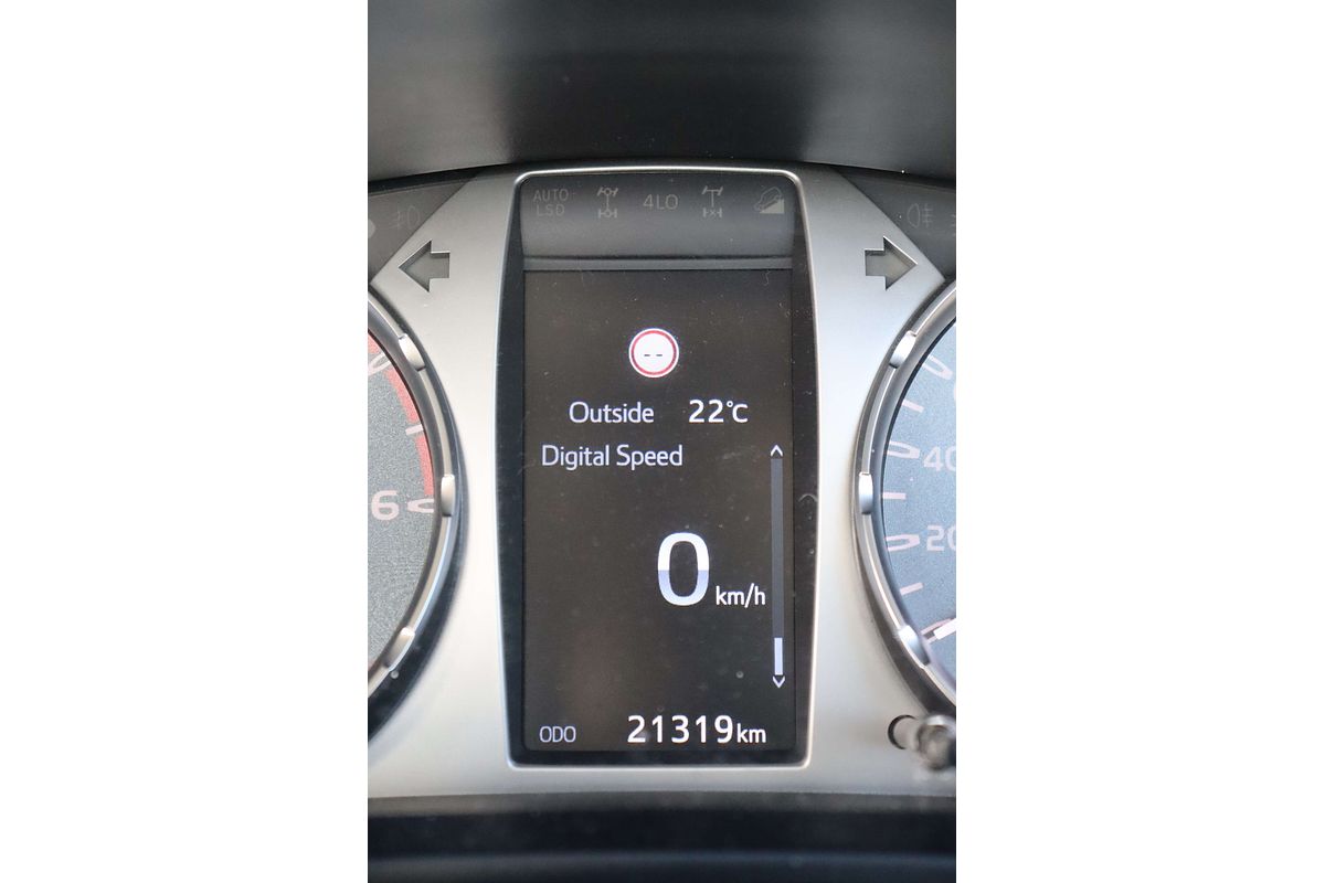 2024 Toyota Hilux SR GUN126R 4X4