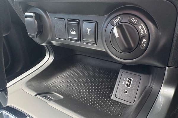 2024 Nissan Navara SL D23 4X4
