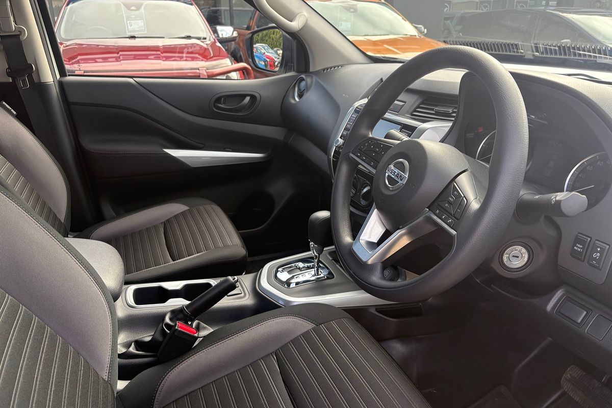 2024 Nissan Navara SL D23 4X4