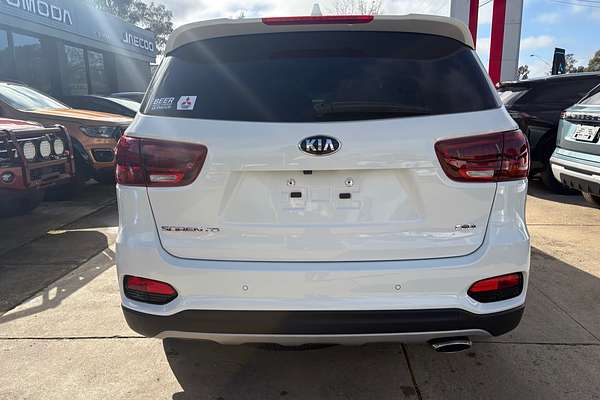 2019 Kia Sorento SLi UM