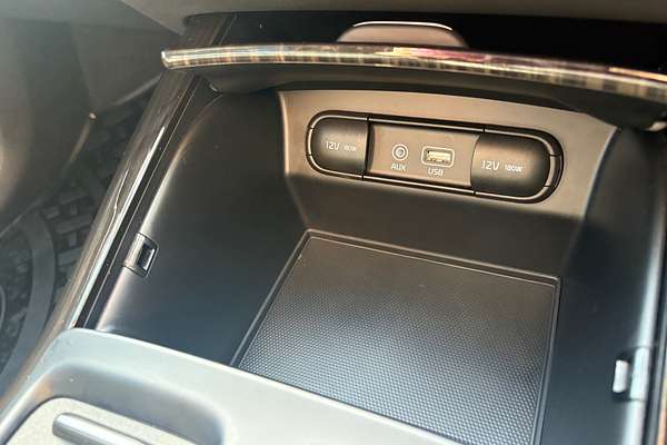 2019 Kia Sorento SLi UM