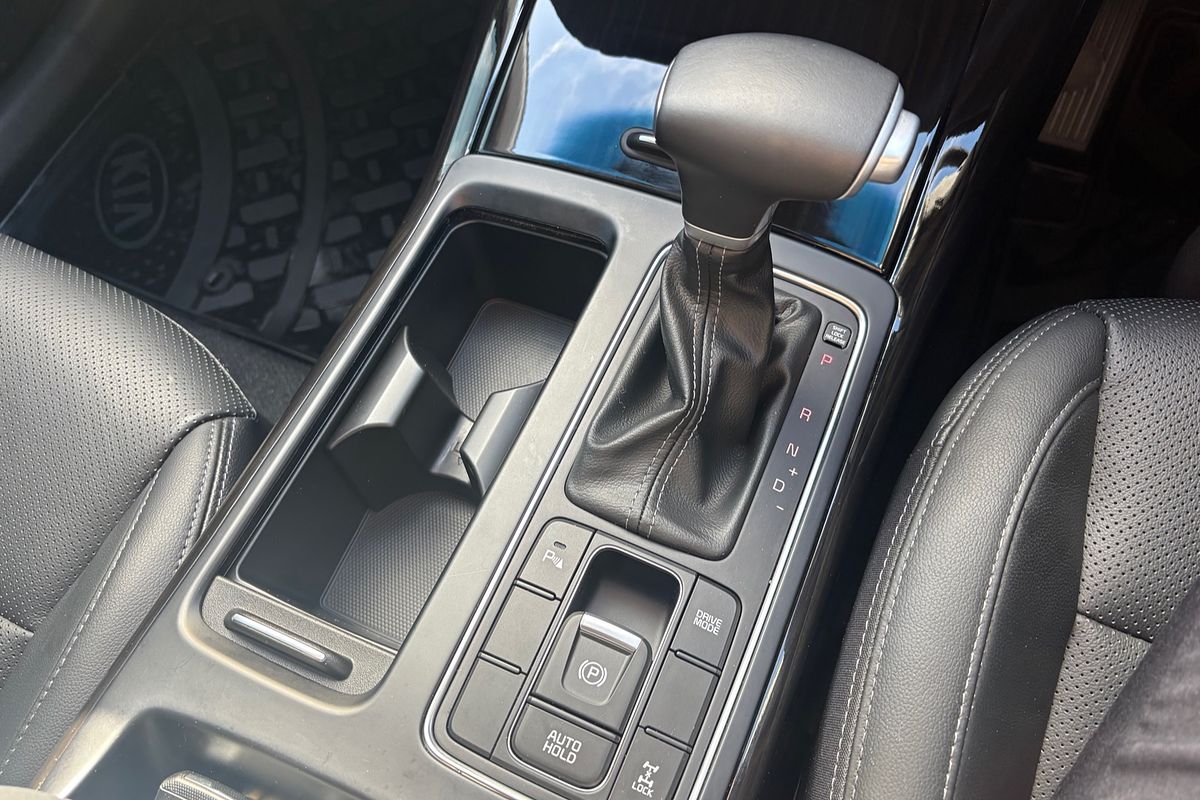 2019 Kia Sorento SLi UM