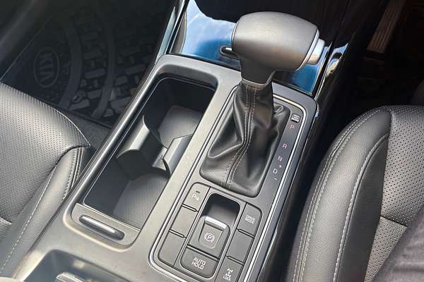 2019 Kia Sorento SLi UM