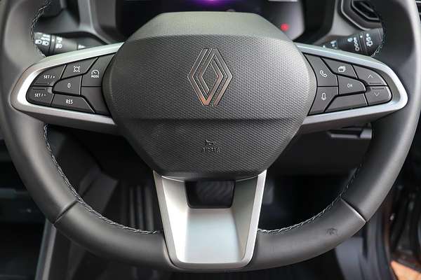 2025 Renault Duster Techno X1311