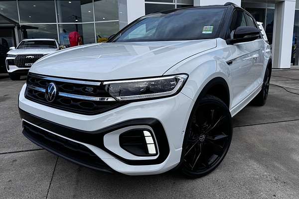 2025 Volkswagen T-Roc 140TSI R-Line D11