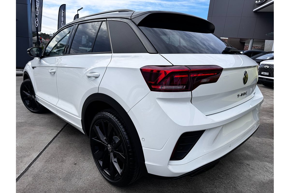 2025 Volkswagen T-Roc 140TSI R-Line D11