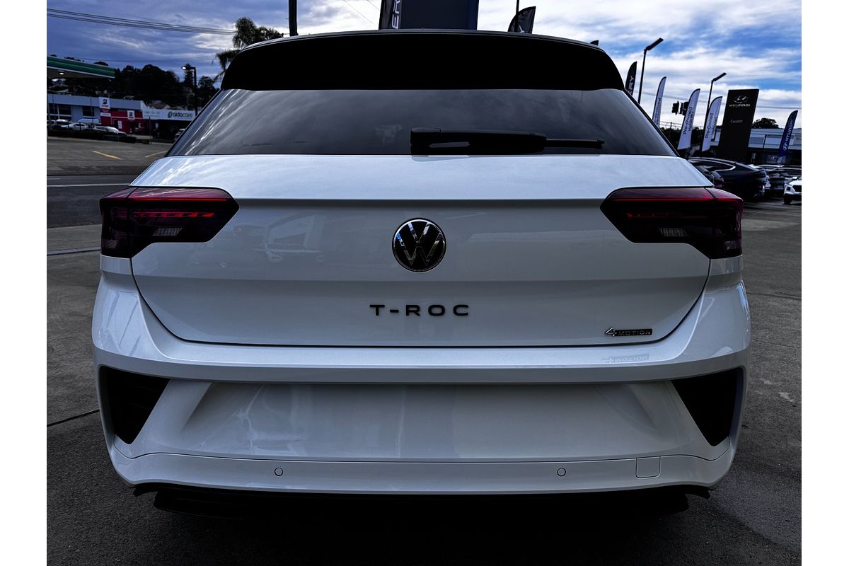 2025 Volkswagen T-Roc 140TSI R-Line D11