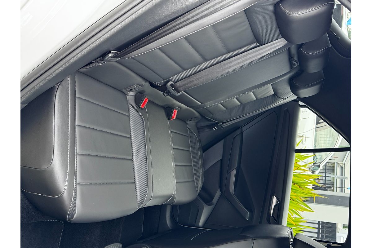 2025 Volkswagen T-Roc 140TSI R-Line D11