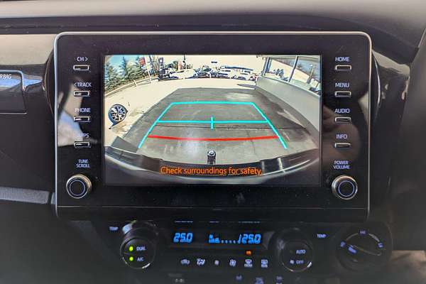 2024 Toyota Hilux SR GUN126R 4X4